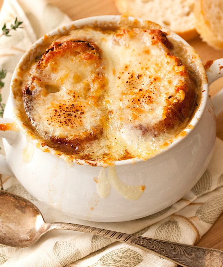 Zupa cebulowa:…