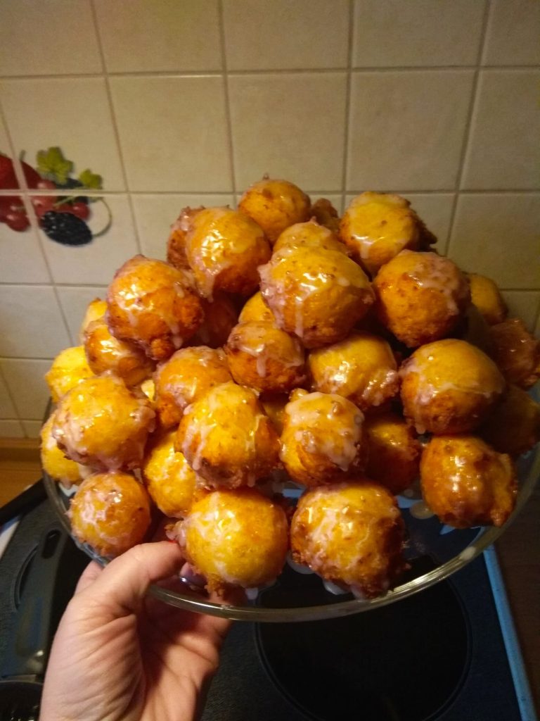 Pączki serowe