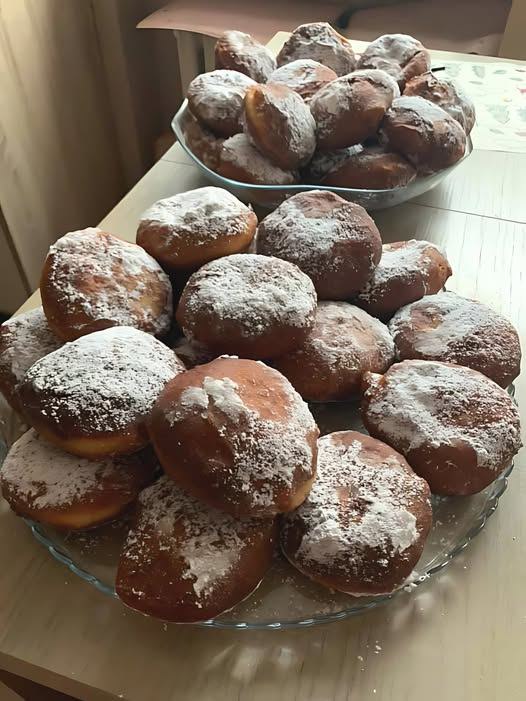 Domowe Pączki 2.0: Nowoczesna Wersja Klasycznej Przyjemności